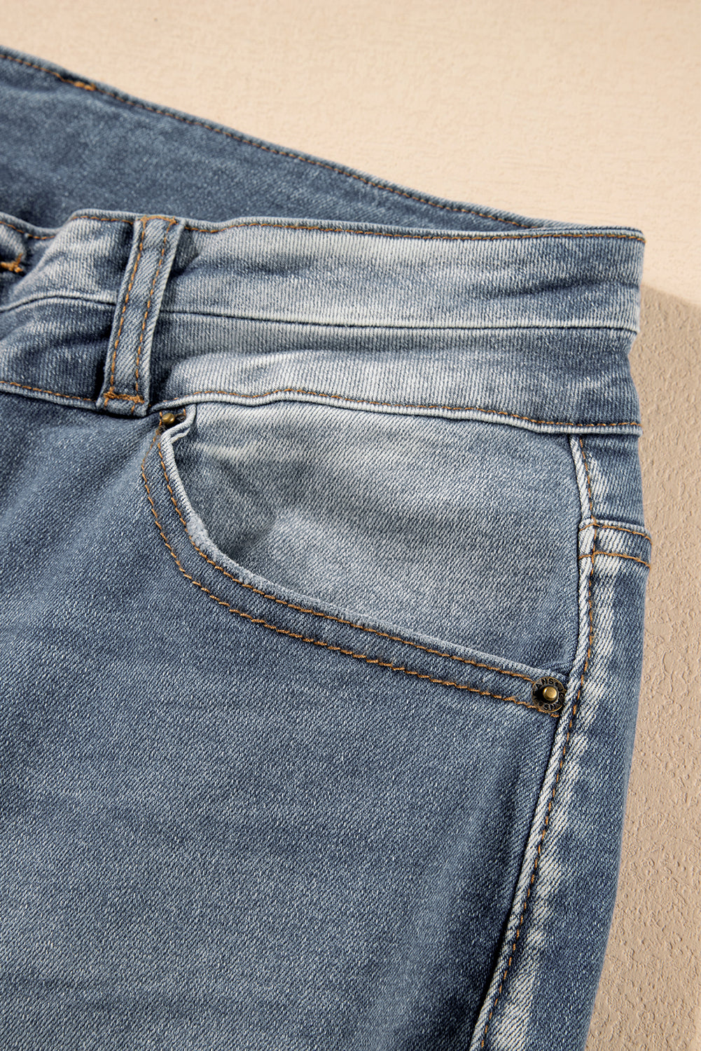 Vintage Light Wash Ripped Raw Edge Flare Jeans