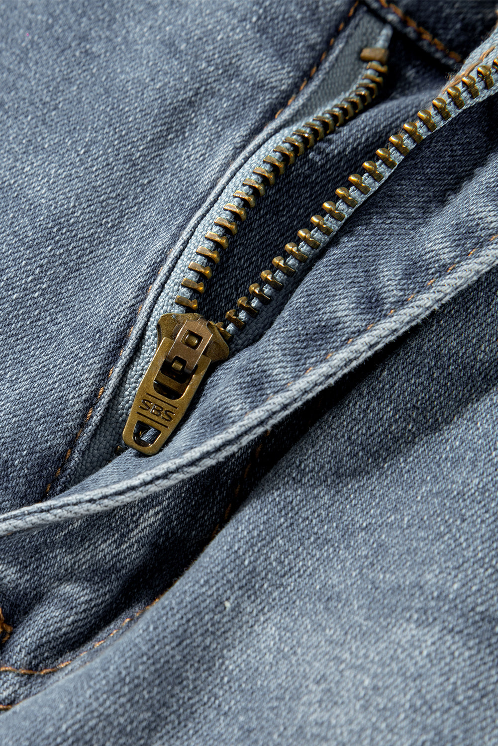 Vintage Light Wash Ripped Raw Edge Flare Jeans